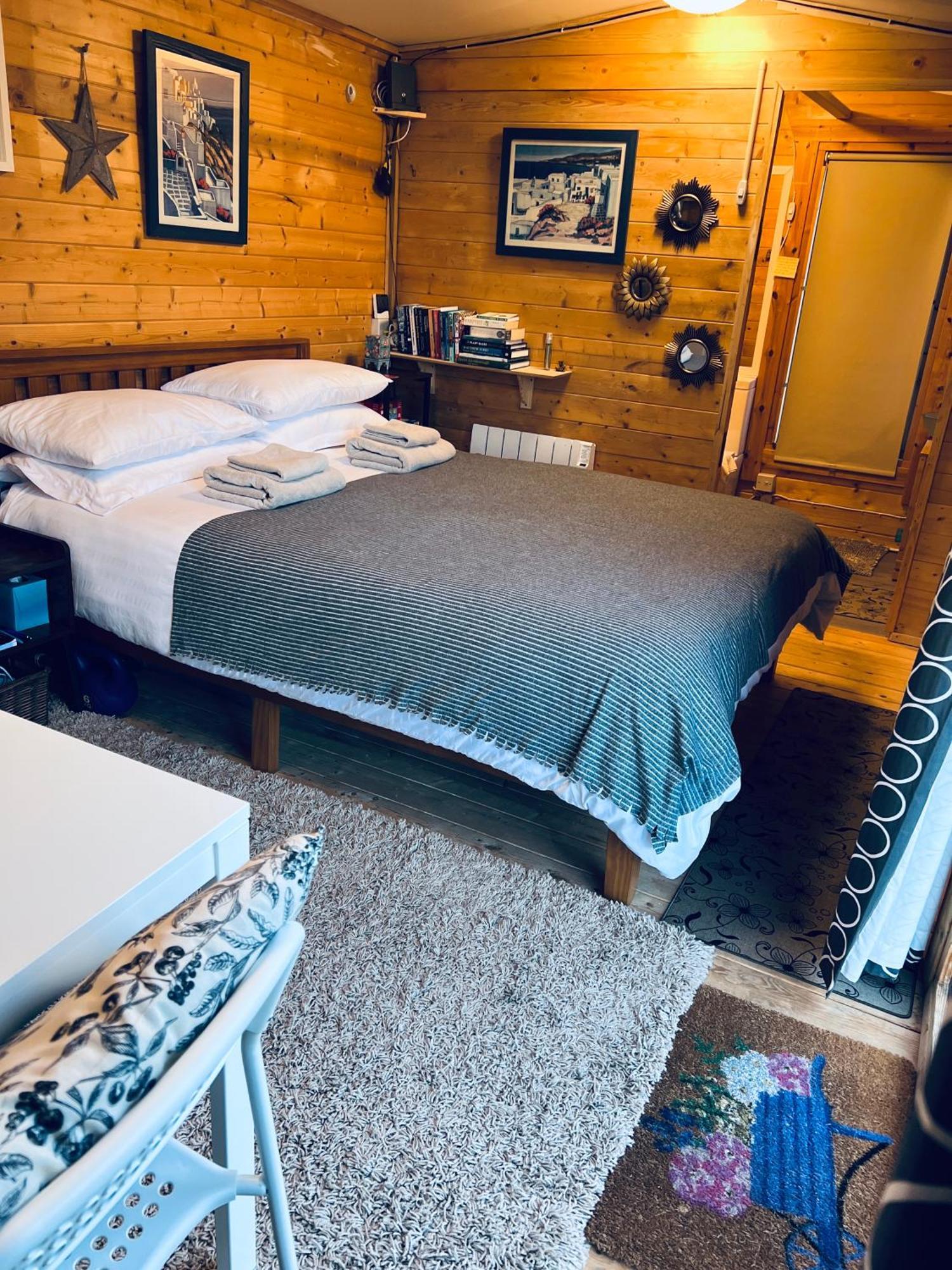 The Cabin Bradford-On-Avon Екстер'єр фото