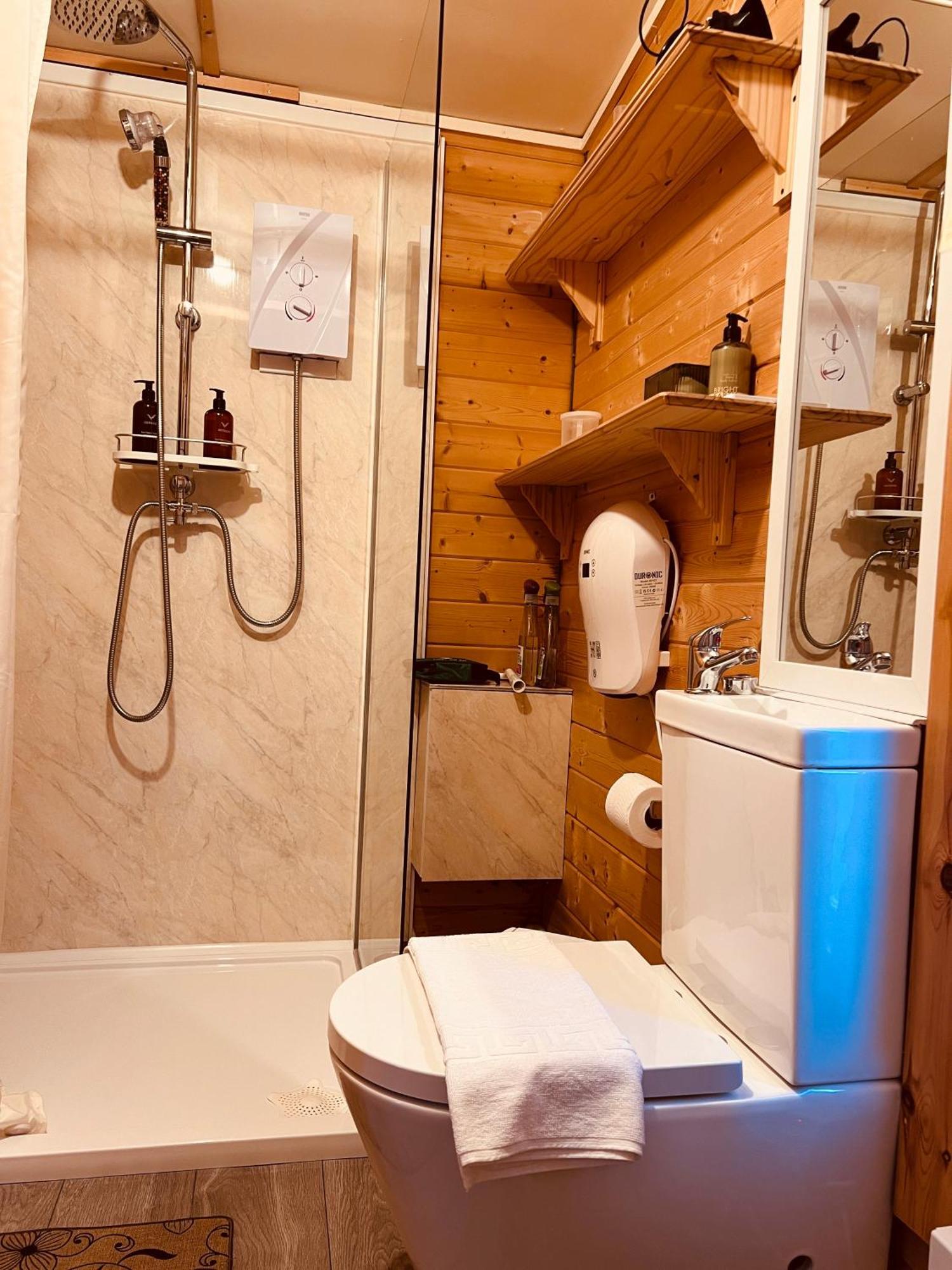The Cabin Bradford-On-Avon Екстер'єр фото